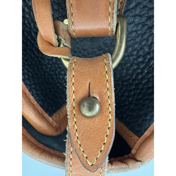 Dooney & Bourke Essex Shoulder Bag Vintage All Weather Leather Classic Black Tan - Picture 13 of 16
